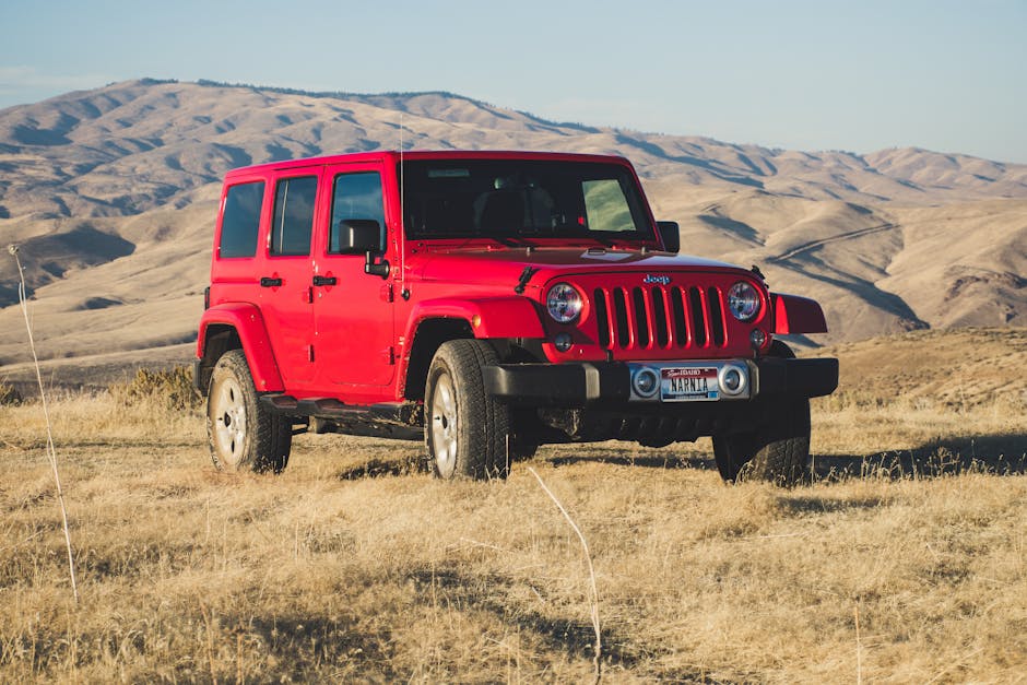 Açık Havada Kırmızı Jeep Wrangler Suv