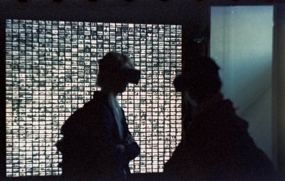 Karanlık Odada İki Kişi