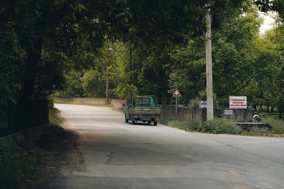 açık doğa, açık yol, Çiftlik içeren Ücretsiz stok fotoğraf