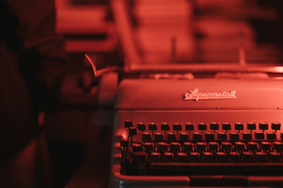 Siyah Ve Kırmızı Bilgisayar Klavye